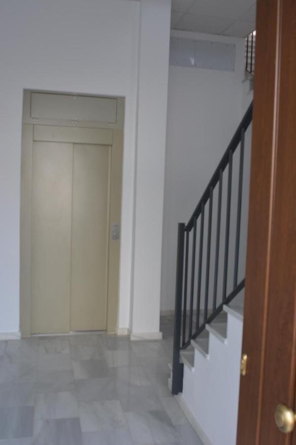 Apartamentos Turisticos La Terraza* Las Cabezas de San Juan Exterior foto