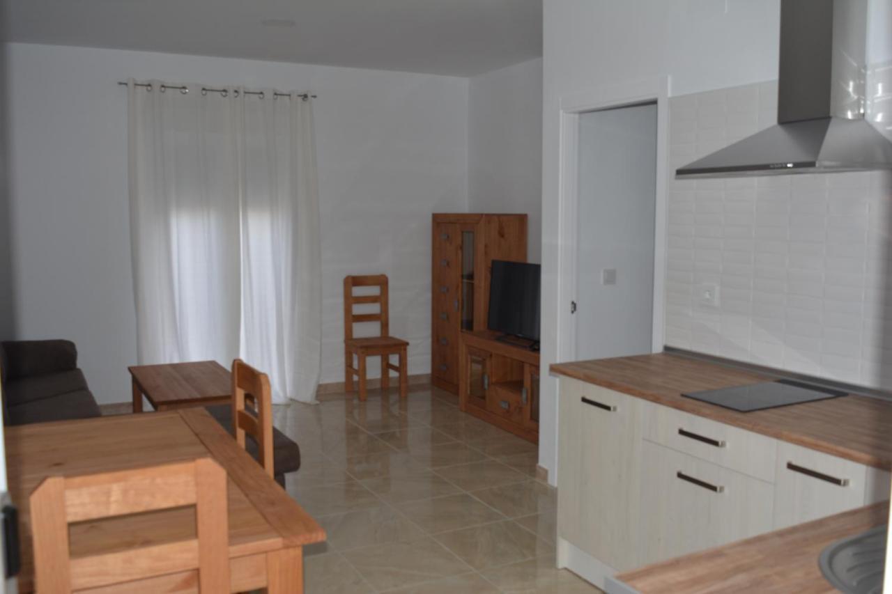 Apartamentos Turisticos La Terraza* Las Cabezas de San Juan Exterior foto